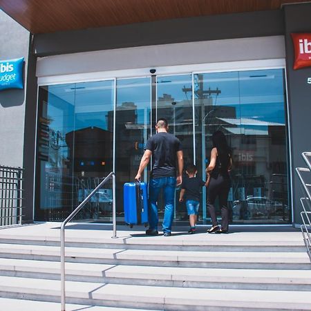 Ibis Budget Navegantes 이타자이 외부 사진
